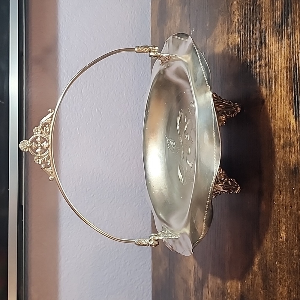 Vintage Lexington quadruple silver brides basket